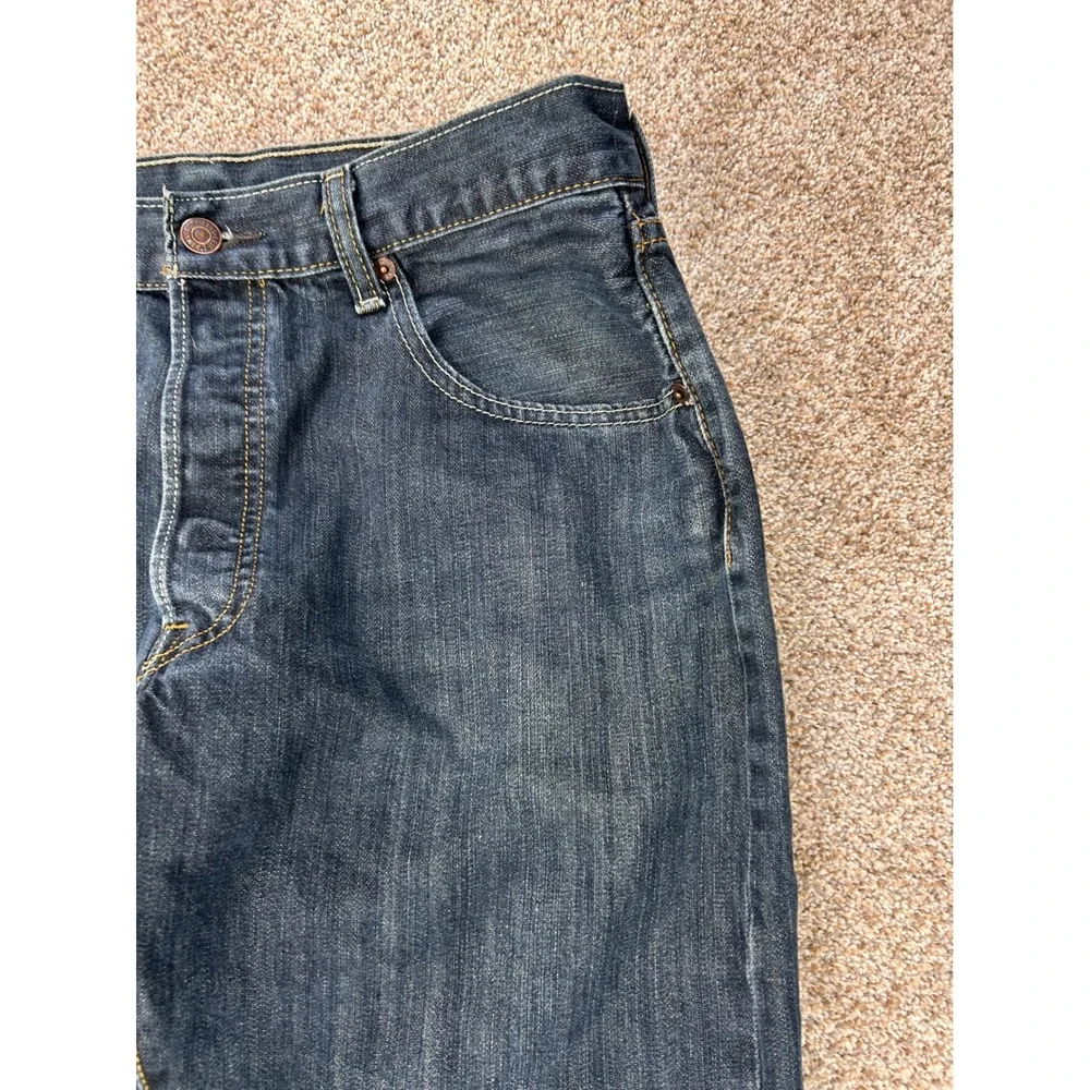 Levis 501 Original Fit Jeans Mens 34x30 Dark Wash Blue Straight Leg Button Fly